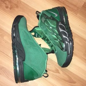 Men’s Nike Air Max Pillar Cross Training Shoes